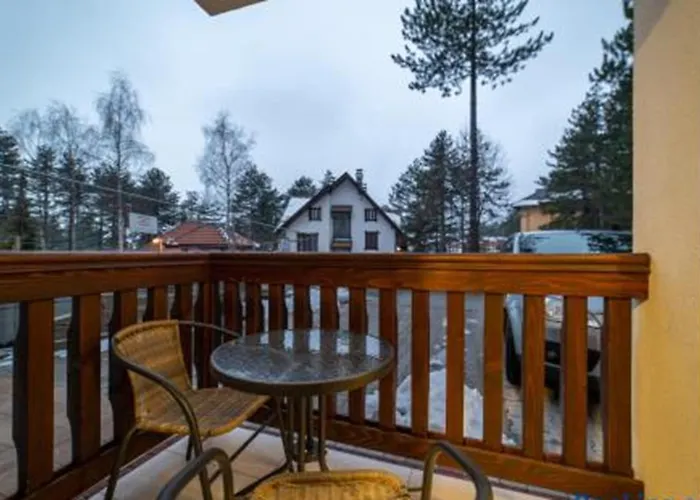 Apartament Janojlic *